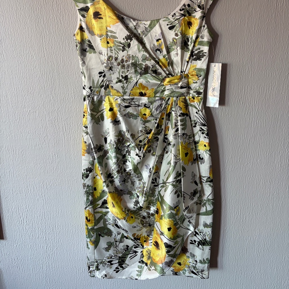 Floral Spring Summer Dress Size 8 Maggy London NWT
